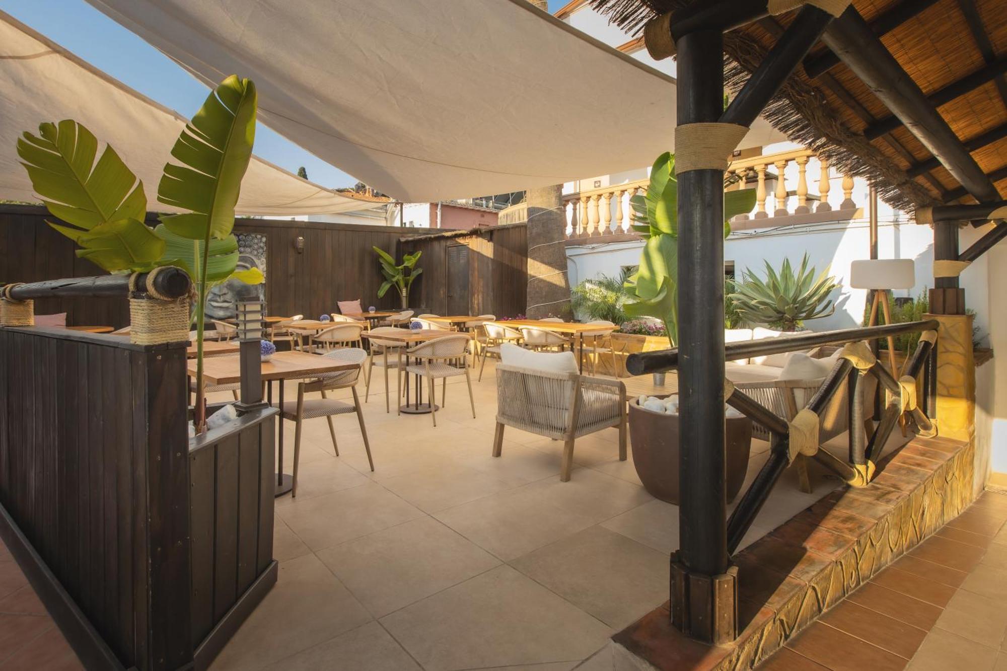 Hotel Zen Airport Torremolinos Exterior photo