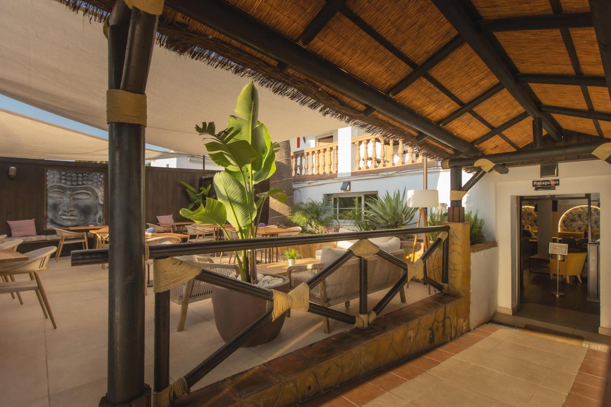 Hotel Zen Airport Torremolinos Exterior photo
